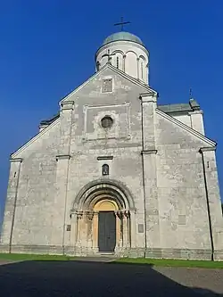 Західний фасад храму. Фото 2023 р.