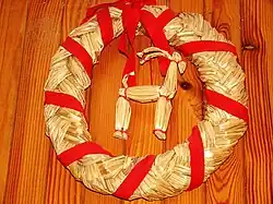 Straw Christmas tree ornaments