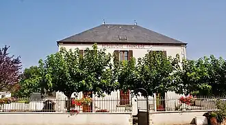 The town hall in Groises