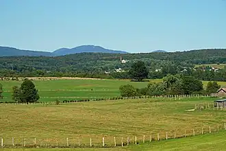 This landscape, photographed in Palante, is typical of the countryside in the Communauté de Communes du Pays de Lure.