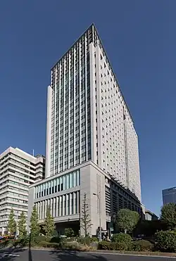 Mitsubishi, (Marunouchi, Tokyo)