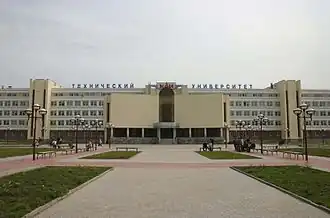 View to the entrance of the 2nd KAI building