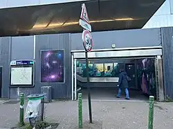 Access at rue Guy-Môquet