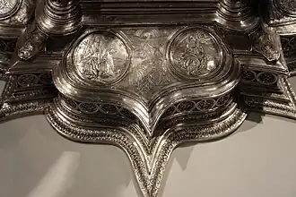 Antonio del Pollaiuolo, Moses flanked by Faith and Hope