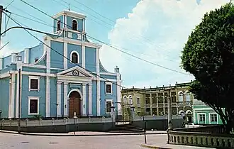 Cathedral façade in 1965