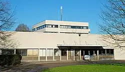 The ateliers (the Cyclotron's technical facilities).