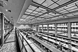 Large reading room seen from mezzanine (2012).
