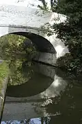 Bridge 196 over the Grand Union Canal at Dawley, Harlington