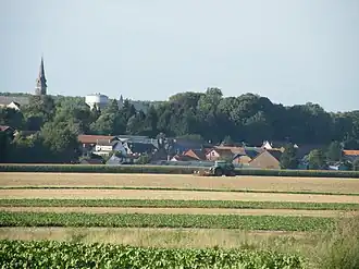 View of Metz-en-Couture from the fields