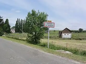 The road into Chéry-lès-Rozoy