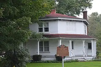 Clarence Darrow Octagon House in Kinsman
