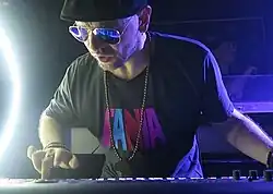 Claudio Passavanti playing live at Le Monseigneur (Bordeaux)