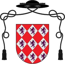 Coat of arms of St. John de Britto with black galero