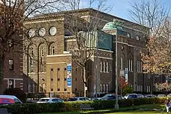 View of the synagogue from Sherbrooke Street