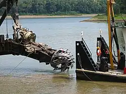Cutterhead of dredge Bill Holman, Louisville, Kentucky, United States, Ohio River mile 607, July 2002