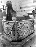 c sarcophagus built by Ottoman Sultan Abdulhamid II and later restored by Wilhelm II[6]
