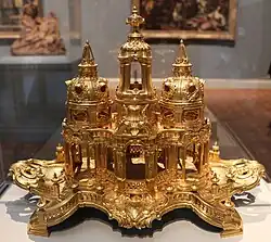 Architectural centrepiece; by Denis René Gastecloux; 1768; gilt-bronze; 30.5 x 43.5 x 24.5 cm; Art Institute of Chicago (Chicago, USA)[4]