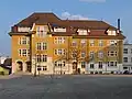 Zentralschulhaus building