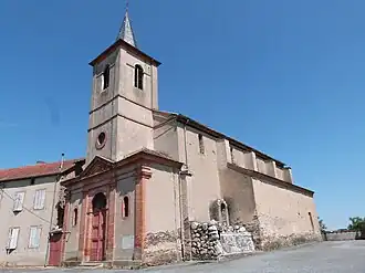 The Saint-Cyrise church in Sainte-Gemme