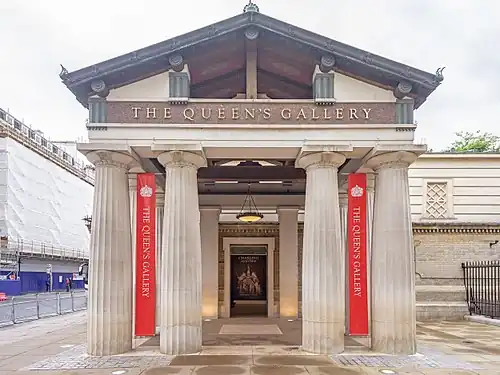 Queen's Gallery, Buckingham Palace, London, by John Simpson, 2000-2002[141]