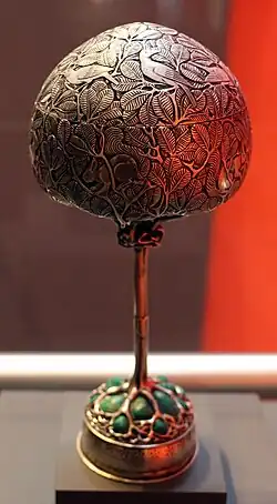 Lamp by Ernst Riegel made of silver and malachite (1905)