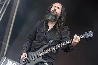 Niemann performing with Evergrey in 2018