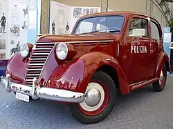 The 1100 E's front end remained mostly unchanged since the pre-war 1100