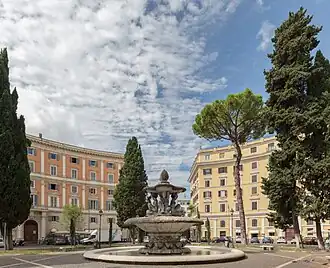 Fontana delle Cariatidi