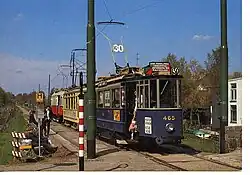 GVB 465, HTM 816 and WVB 4143 on the Museum tram line at the Kalfjeslaan; 9 May 1982.