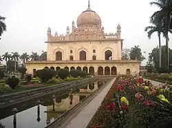 Gulab Bari in Faizabad, the tomb of Shuja-ud-Daula, husband of Bahu Begum
