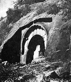 Guntupalli cave