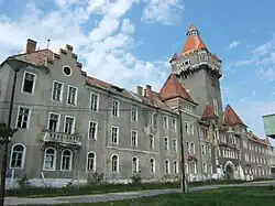 Former E1 headquarter building, Hajmáskér