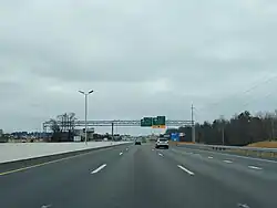 A four-lane highway, seen from a car