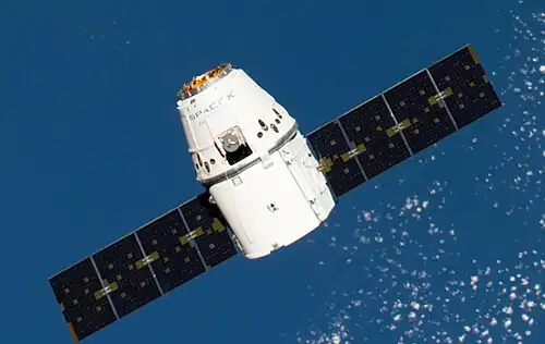 Dragon approaches the ISS