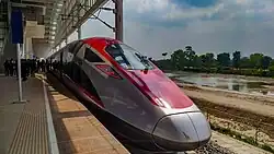 KCIC400AF at Tegalluar station, awaiting departure to Jakarta's Halim station