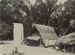 Place of sacrifice at Manlobi (19033)