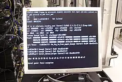 Image 35Linux kernel panic output (from Linux kernel)