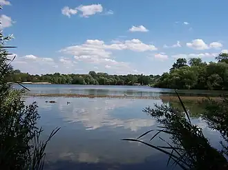 Picture of a reservoir in Hertfordshire, England