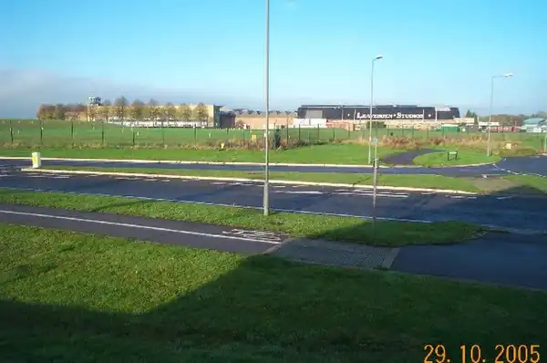 The old "Leavesden Studios" sign in 2005