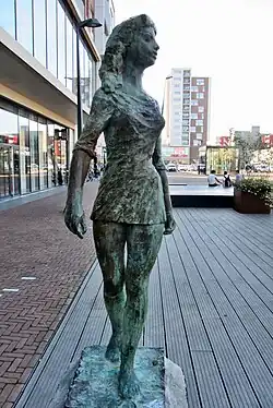 Meisje in Mini ("Girl in a Mini", Smallingerland, 1971)