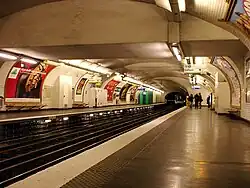 Line 3 platforms