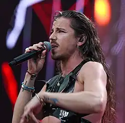 Michał Szpak (8–11, 15–)