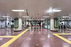 Line 2's North concourse (February 2024)