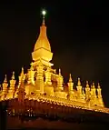 That Luang stupa at night