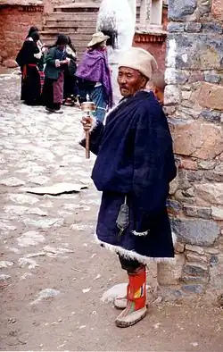 Pilgrims, Tsurphu Gompa, 1993