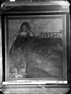 La Leocadia taken in 1874 by J. Laurent inside Quinta del Sordo