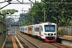 EA203 series leaving BNI City Station to change directions at Manggarai Station.