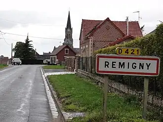 The road into Remigny