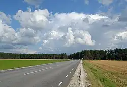 Sämi–Sonda–Kiviõli road in the village of Viru-Kabala