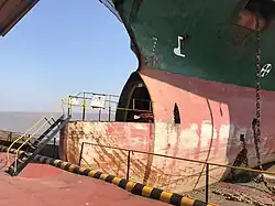 Safe accesses to the ships during recycling[76]